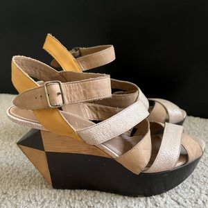 Schuler & Sons Philadelphia / Anthropologie Wood Platform Sandal, Size 9.5